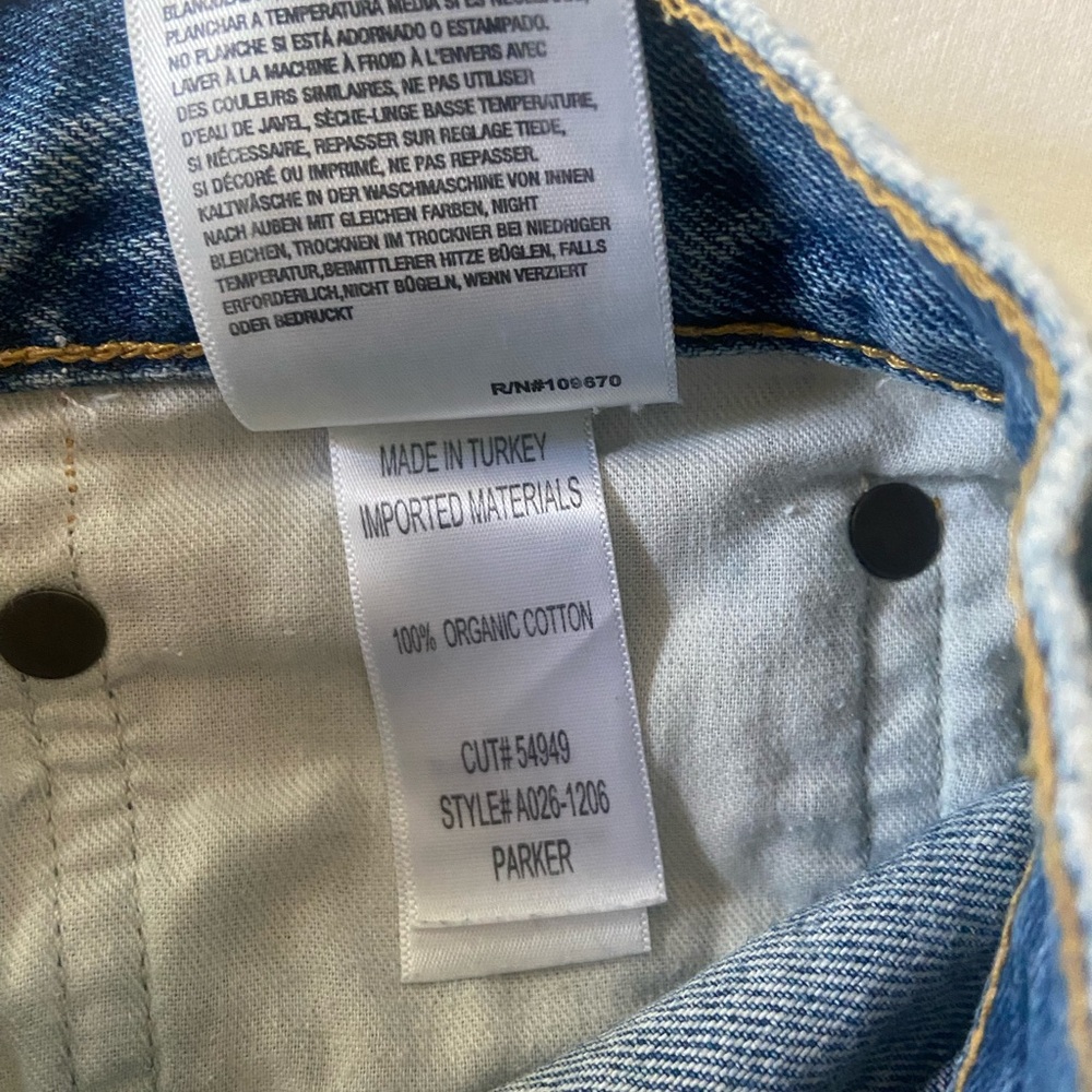AGOLDE Parker Vintage Cut Off Short Swapmeet-Size 29 - Picture 6 of 7